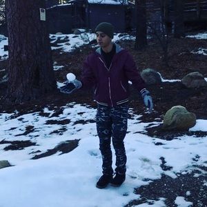 Meet your Posher, Joshua